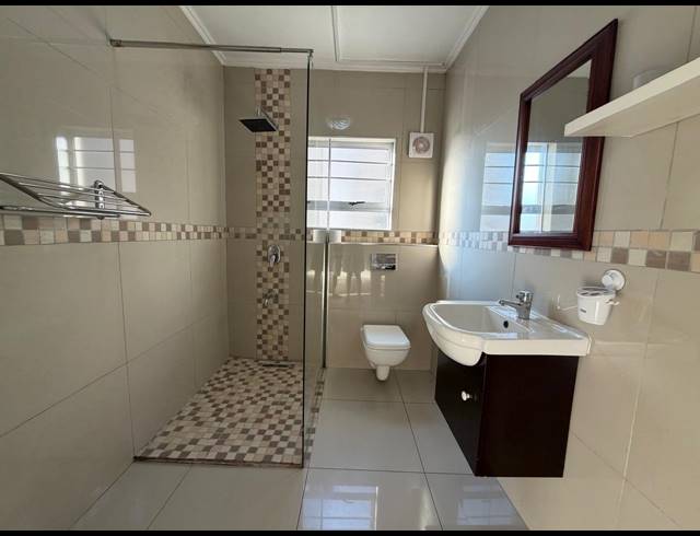 2 BEDROOM APARTMENT TO LET IN MANOR ESTATES